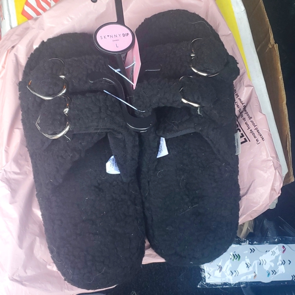 Slide on slippers